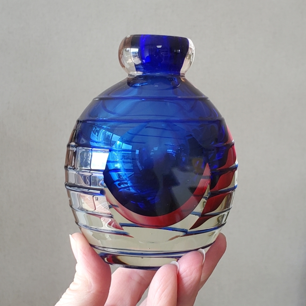 Art Glass Sommerso Technique Vase by Fifth Avenue Crystal Ltd. Heavy & Gorgeous